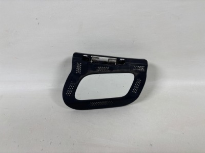 Mercedes gla x156 w156 заглушка розпилювача ліва a1568850556 фото №1