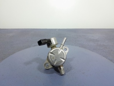 Lexus ux 250h 2.0 152km насос паливна 23101-25040 фото №1