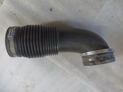 Труба повітрозабірник повітря mercedes w117 w176 w246 фото №1