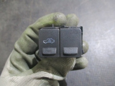 Кнопка сигнализация volvo v50 07-12 30740285 фото №1