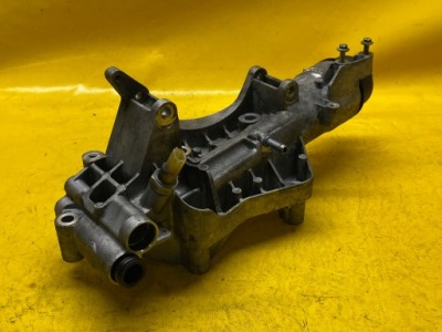 Основание фильтра масла a6261800011 vito w447 w205 1.6 dci r9ma500 фото №1