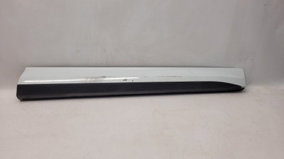 Skoda enyaq vrs молдинг двері права перед фото №1