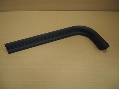 Молдинг захист накладка поріг права volvo c30 фото №1