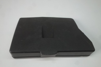 Крышка коробка предохранителей toyota avensis t27 82662-05201 фото №1
