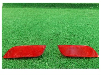 Subaru impreza gh iii 2008r - відбивач правий задня фото №1