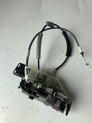 Замок двері лівий задня citroen c3 iii eu 6pin psa123985 фото №1