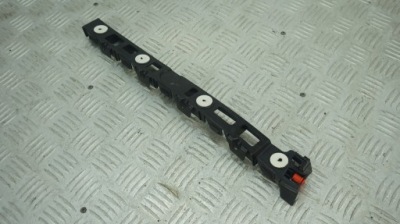 Opel insignia a направляющая бампера правый задняя фото №1