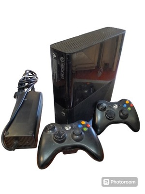 Konsola Microsoft Xbox 360 E 188GB czarny