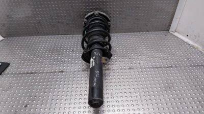 Амортизатор правый перед 6872522 bmw f39 f40 f44 f46 f48 фото №1