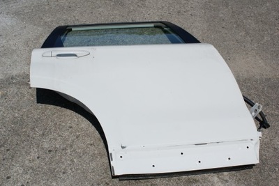 Дверь правое задние subaru forester 2012-19 фото №1