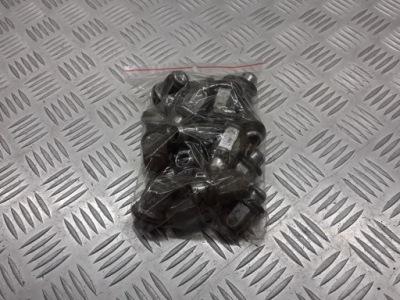 Комплект винт toyota avensis t25 2.0 d4d фото №1