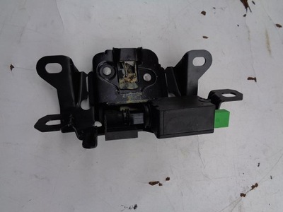 Замок кришки задня volvo c30 фото №1