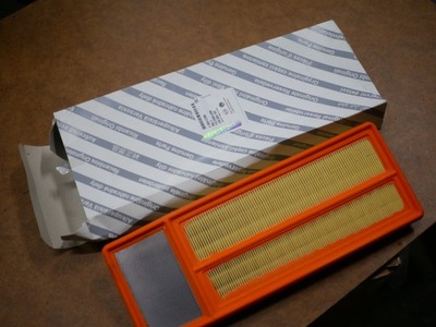 Opel combo d фильтр воздуха 95513380 оригинальный номер фото №1