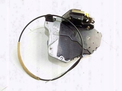 Toyota corolla e12 замок дверь левый перед 3d фото №1