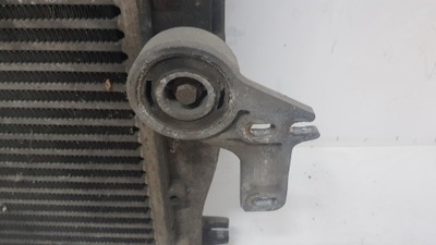 Кронштейн подушка кронштейн интеркулер scania r фото №1