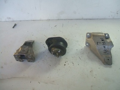 Infiniti fx45 кронштейн подушка двигателя фото №1