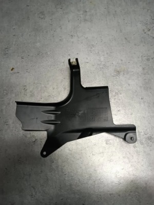 Bmw 3 g20 g21 захист редуктор ліва фото №1