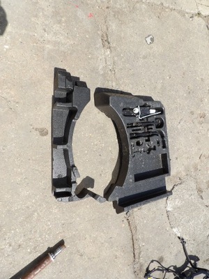 Домкрат вкладиш колеса запасного renault clio 5 v гібрид фото №1