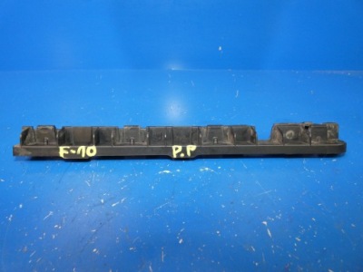 Bmw 5 f10 f11 направляющая накладки порога правый перед фото №1