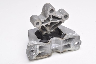 Renault zoe кронштейн подушка двигуна 112109044r фото №1