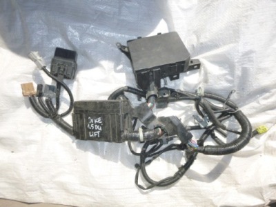 Nissan juke lift коробка модуль bsi 284b71tx2b фото №1