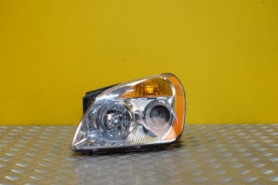 Kia carens rondo 2010-2012 фара лампа l usa фото №1