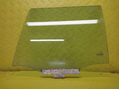 Mercedes c 220 стекло дверь левый задний фото №1