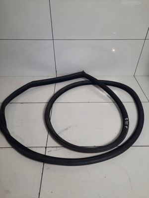 Прокладка дверь bmw e92 правая передняя кузовная фото №1