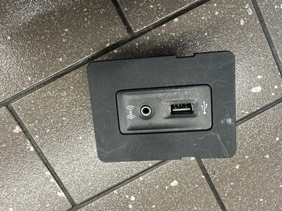 Port usb разъём porsche 911 991 99155260102 фото №1