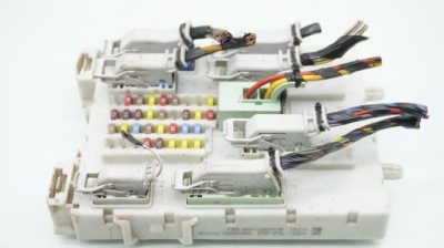 Коробка модуль bsi ford transit connect mk2 gv6t-14a073-df фото №1