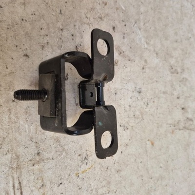 Opel astra vi 6 l 22- петля крышки задняя фото №1