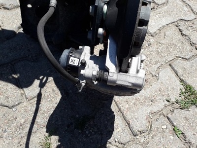 Суппорт тормозной задняя задний peugeot 2008 ii фото №1