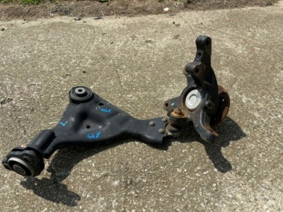 Mercedes vito 447 v klasa 447 поворотный кулак рычаг левый перед передний фото №1