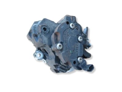 Насос упорскування toyota yaris 022487 фото №1