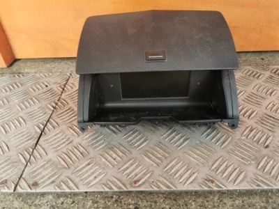 Mercedes w204 дисплей навигации a2046801231 фото №1