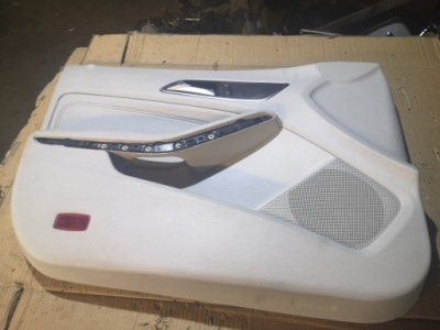 Обшивка лівий правий перед mercedes cla a 117 lift фото №1