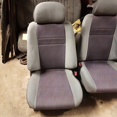 Сидіння правий пасажира subaru impreza gc gf фото №1