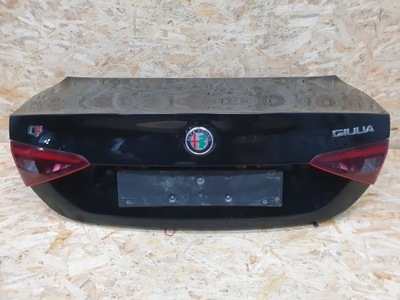 Alfa romeo giulia кришка багажника багажника 401 незабарвлений фото №1