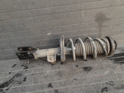 Opel karl 2016 1,0 амортизатор передній лівий оригінал фото №1