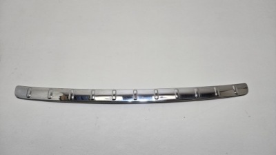 Молдинг хром бампера задня mercedes gla w247 a2477251601 фото №1