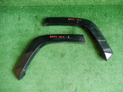 Молдинг крыла задняя toyota rav4 v 2020 правая фото №1