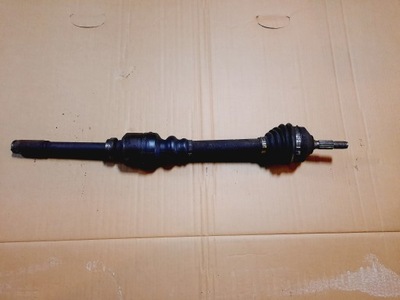 Peugeot 206 1.4 8v приводной вал правая автоматическая коробка передач фото №1