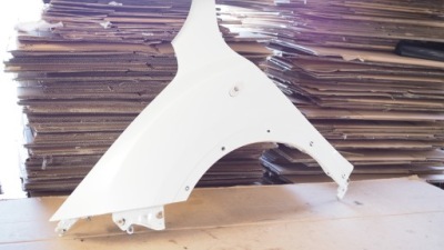 Nissan juke левый перед белый перламутр фото №1