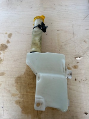 Бачок рідина омивача jeep renegade америка 2015 4x4 фото №1