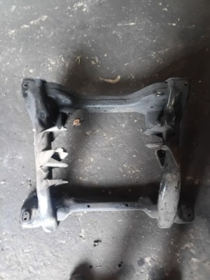 Подрамник подрамник подрамник jeep gran cherokee wk фото №1