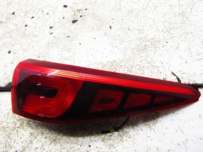 Лампа задняя правый задняя kia sportage iv 92402-f10 фото №1