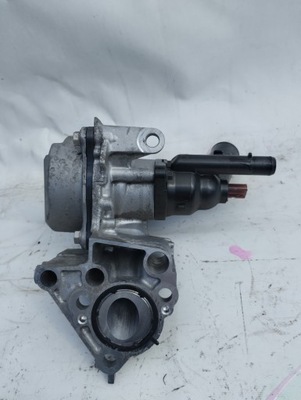 Rav4 v 19- насос wody фото №1