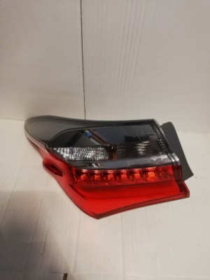 Corolla e16 e18 16-19 лампа задняя задняя левая led фото №1