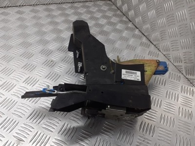 Замок дверь правый перед ford fiesta mk6 2pin фото №1