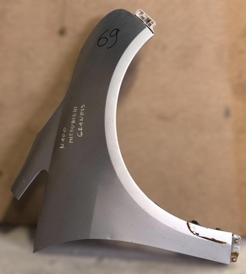 Крыло передний правый mitsubishi grandis фото №1